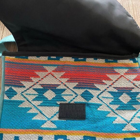 Crossbody Aztec Purse  - Picture 3 of 3